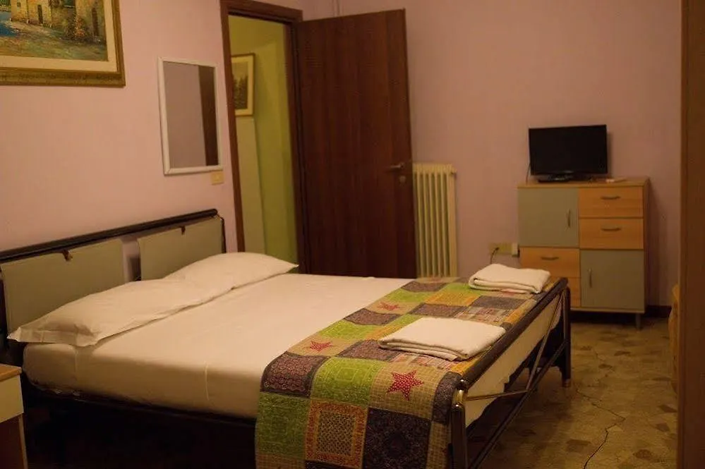 B&B Col Moschin Mestre